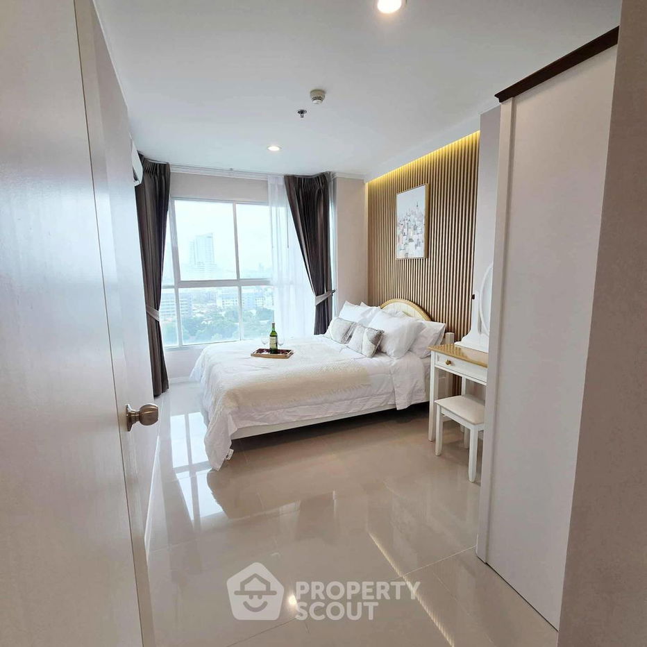 picture 1-BR Condo at Lumpini Seaview Jomtien close to Jomtien Beach (ID 2231822) - 9/12