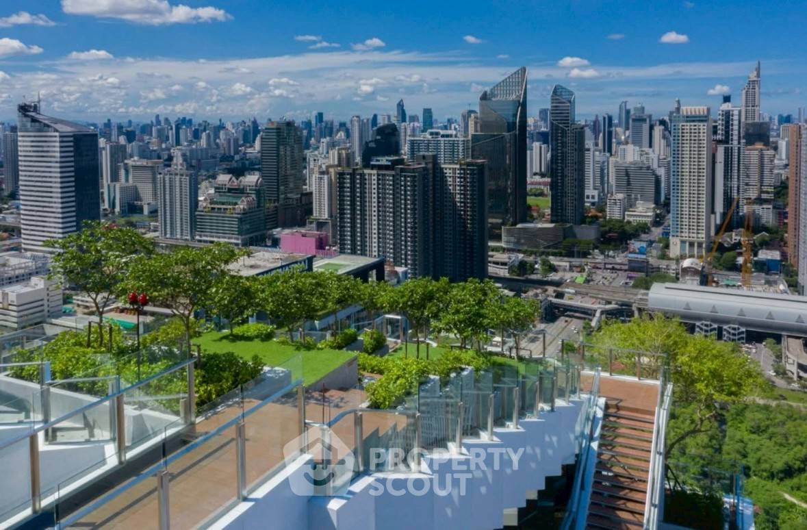 รูป คอนโด 1-ห้องนอน ที่ ไลฟ์ อโศก - พระราม 9 ใกล้ MRT พระราม 9 (ID 2379665) - รูปที่ 13/19