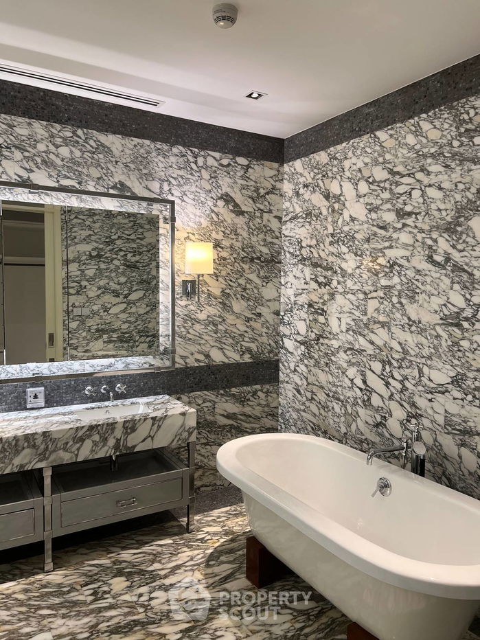 picture 2-BR Condo at The Ritz-Carlton Residences, Bangkok near BTS Chong Nonsi (ID 2383813) - 6/13