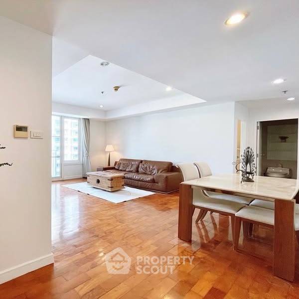 รูป คอนโด 2-ห้องนอน ที่ บ้านสิริ 24 ใกล้ BTS พร้อมพงษ์ (ID 2353653) - รูปที่ 3/7