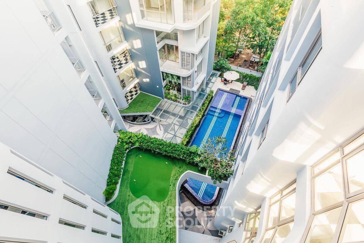 picture 2-BR Condo at Down Town 49 near BTS Phrom Phong (ID 2387597) - 13/13