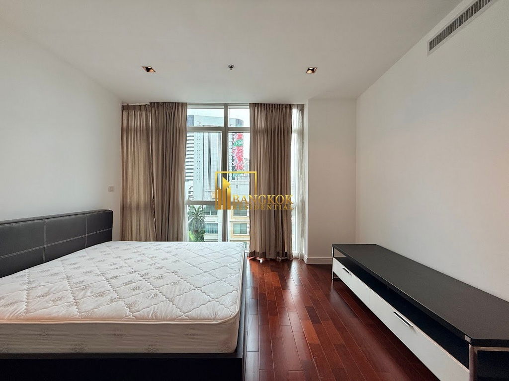 picture Athenee Residence | Contemporary 3 Bedroom Luxury Condo - BR5144CD - 15/56