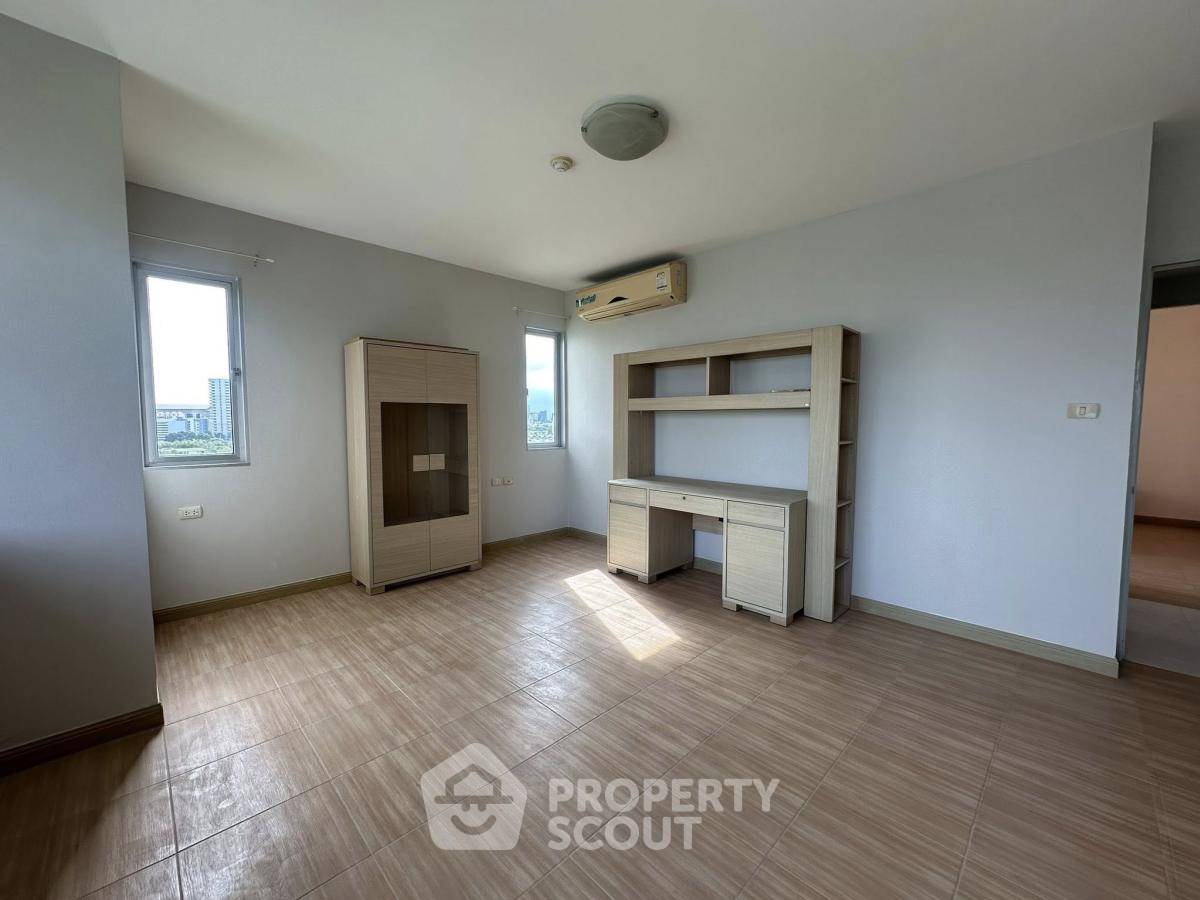 picture 2-BR Condo at Supalai Park Srinakarin in Nong Bon (ID 2386680) - 7/13