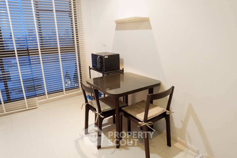 picture 1-BR Condo at Sense Phaholyothin near BTS Saphan Khwai (ID 2387491) - 8/23