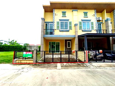 ทาวน์โฮม สมุทรปราการ : ทาวน์เฮ้าส์ สำหรับขาย โกลเด้นทาวน์ 2 ศรีนครินทร์-สุขุมวิท  บางเมือง เมืองสมุทรปราการ สมุทรปราการ