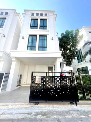 เช่าบ้านเดี่ยว เขตลาดพร้าว : ให้เช่าบ้านเดอะ มาสเตอร์ เอกมัย-สุคนธสวัสดิ์ (THE MASTER Ekkamai-Sukhonthasawat) ทำเลเลียบทางด่วน-เกษตรนวมินทร์ ซอยสุคนธสวัสดิ์25