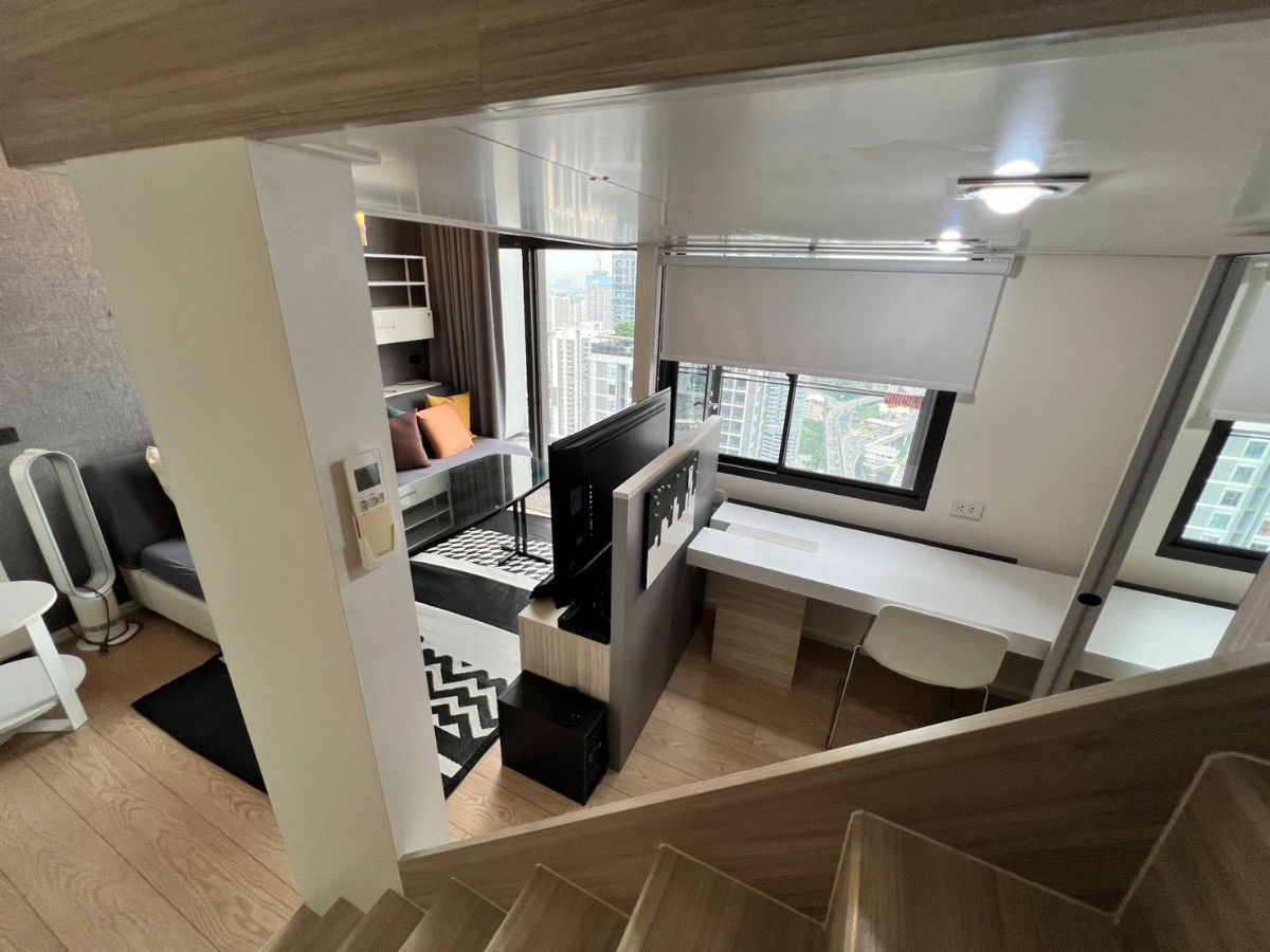 รูป Duplex 2 ชั้น! ห้องสวยที่สุด วิวพาโนรามา ชั้น 28 (สูงสุด) ชีวาทัย เรสซิเดนซ์ อโศก - รูปที่ 9/20