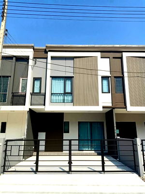Townhouses for rent Rangsit University : R2761 Townhome For Rent Grand Pleno Phahol Vibhavadi