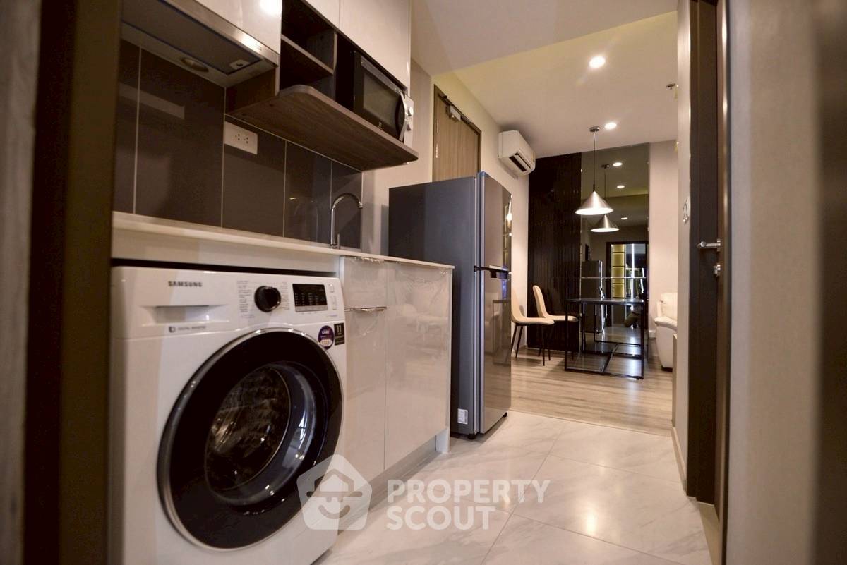 picture 1-BR Condo at Ideo Mobi Asoke near MRT Phetchaburi (ID 2386762) - 3/6