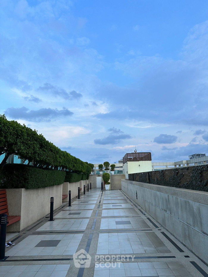 picture 2-BR Condo at Baan Klang Krung Siam-Pathumwan Condominium near BTS Ratchathewi (ID 2386525) - 14/20