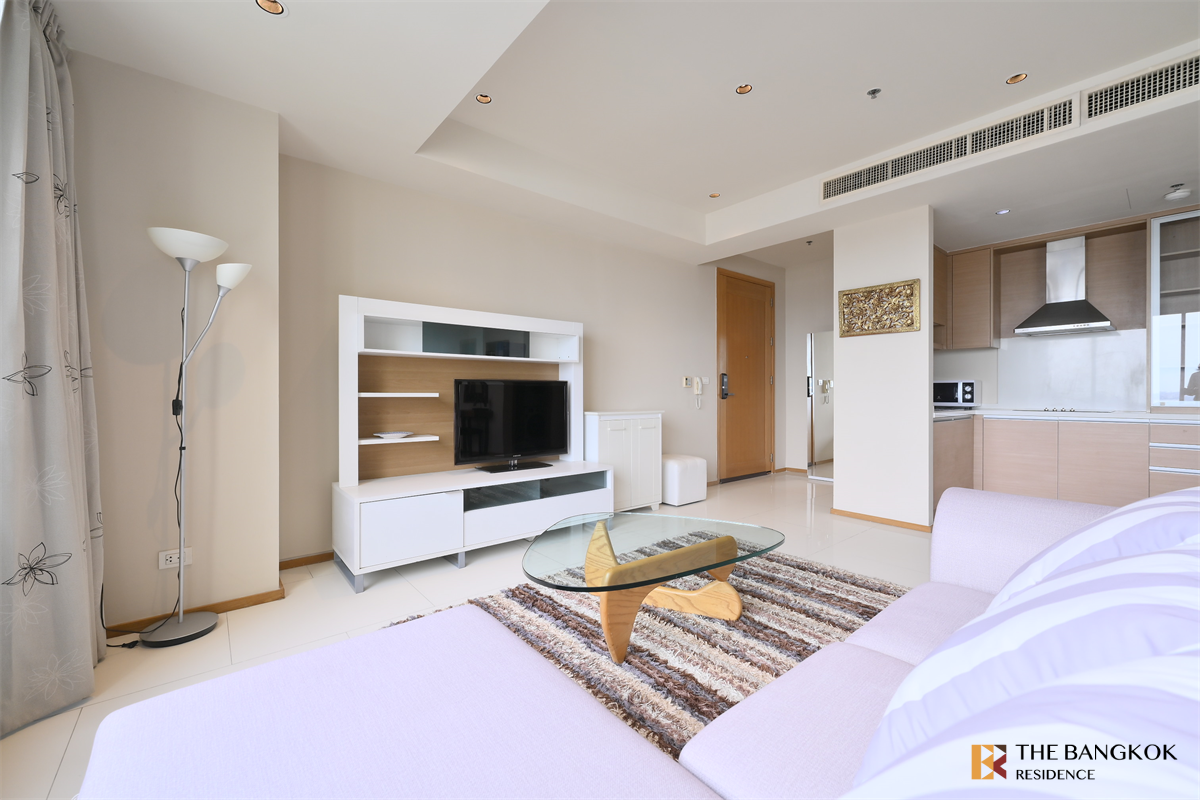 picture The Emporio Place Comfortable and Ready to Move-in - 3/10