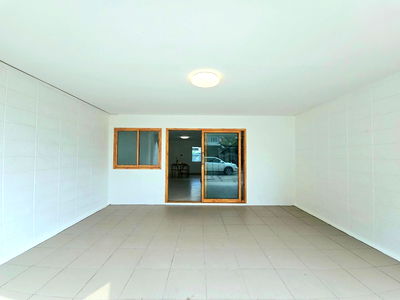 เช่าทาวน์โฮม ม.เทคโนโลยีราชมงคลสุวรรณภูมิ : 🏡✨ ให้เช่าด่วน! ทาวน์เฮ้าส์ 2 ชั้น รีโนเวทใหม่ทั้งหลัง ใกล้ MRT แยกนนทบุรี 1 เพียง 1 กม. ⚡️