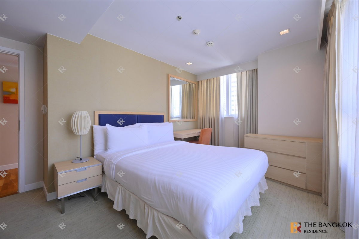 รูป Urbana Langsuan 💙 Spacious & Premium Fully Funished Unit Stunning City View 🌃 Near BTS Ratchadamri - รูปที่ 8/15