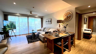 Condos for rent Phuket : NEW RARE Beachside Penthouse Condo at Laguna