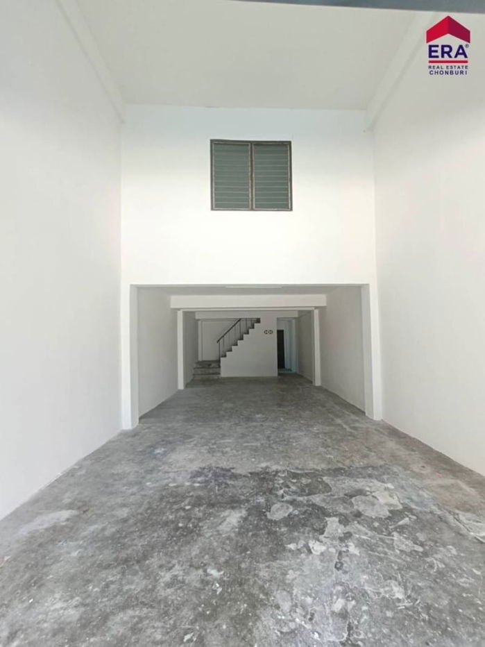 รูป ขายตึกคู่ สภาพใหม่ ใกล้เทศบาลนครระยอง เพียง 2 กิโลเมตร - รูปที่ 13/19