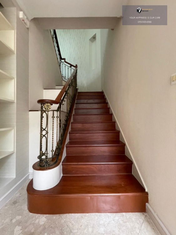 picture Narasiri Sathorn-Wongwaen | Corner 2-storey home Northeast-facing with fresh morning light 🌤️ 两层独栋角落房 东北朝向,清晨采光好、空气清新 #2025103112720 - 8/17