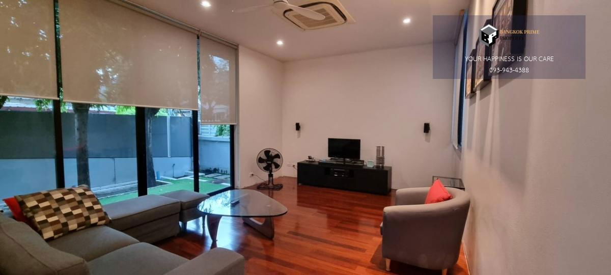 รูป บ้านเดี่ยว 2 ชั้น ซอยอาภาสิริ สไตล์โมเดิร์น สภาพดีมาก แยกเป็นสัดส่วน 🏡 两层现代独栋别墅 | 状况优良 | 区域分明 | 阿帕西里巷 #2025103112745 - รูปที่ 13/18