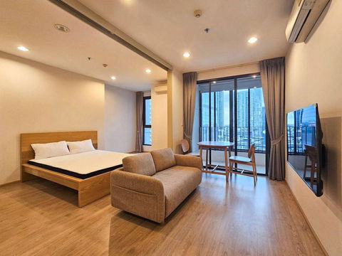 Ideo Q Ratchathewi【𝐒𝐄𝐋𝐋 & 𝐑𝐄𝐍𝐓】🔥Clean design with a touch of luxury, perfectly balanced minimalist tones🔥  Contact Line ID: @hacondo