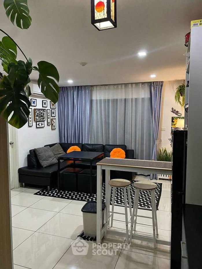 picture 2-BR Condo at Siam Oriental Plaza close to Phratamnak (ID 2385302) - 6/29