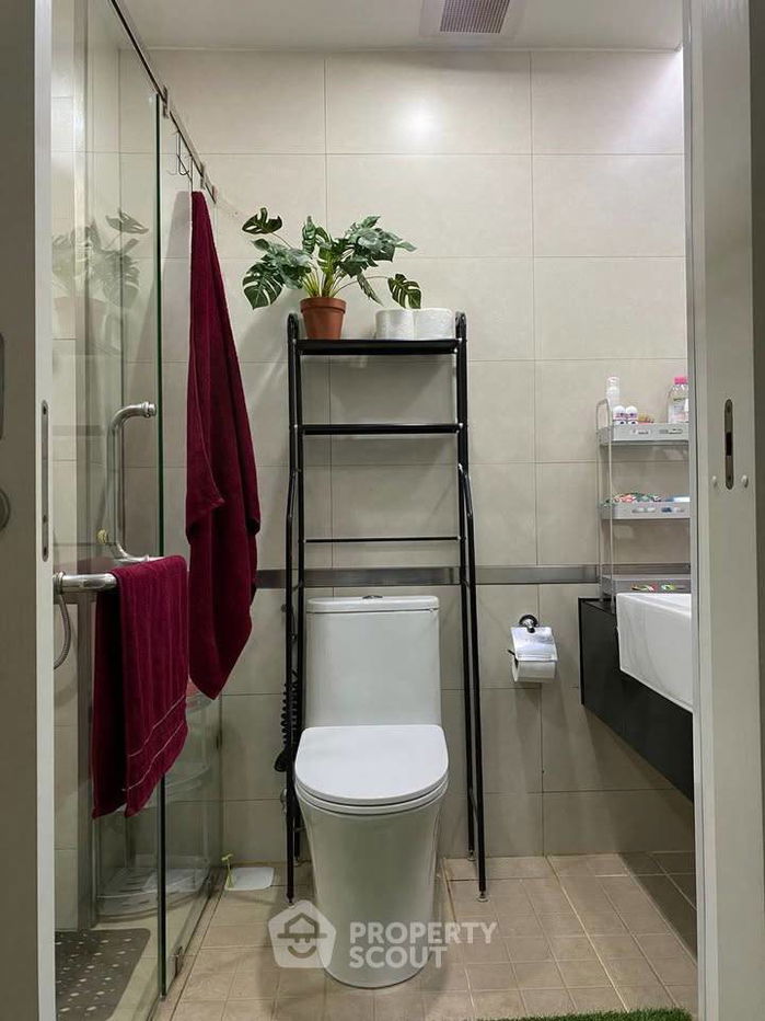 picture 2-BR Condo at Siam Oriental Plaza close to Phratamnak (ID 2385302) - 20/29