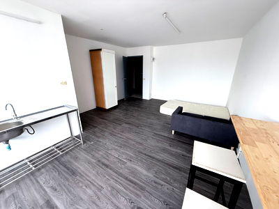 เช่าคอนโด สนามบินสุวรรณภูมิ : ให้เช่าห้องพัก เมืองทองบางนา ใกล้มหาวิทยาลัยหัวเฉียว