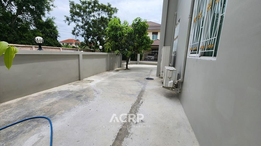 picture Renovated house for sale in Suetrong Cozy Rangsit Klong 6 project. - 4/20