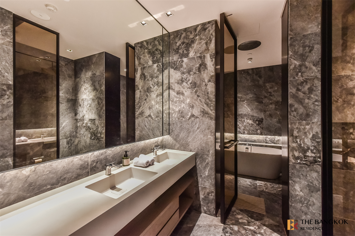 picture Luxurious Design, Elevated Atmosphere Banyan Tree Residence Riverside Bangkok near null Khlong San Station - 9/10