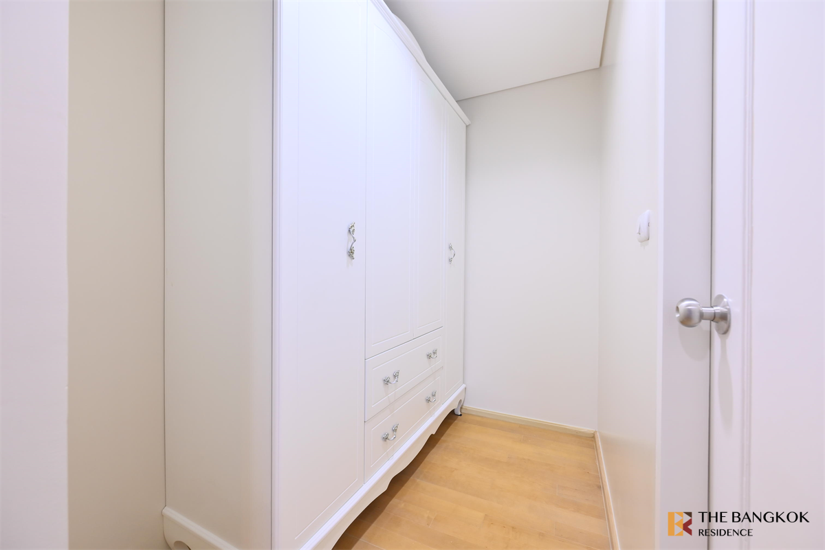 picture Comfortable Living Starts Here Villa Asoke near MRT Phetchaburi Station - 5/10