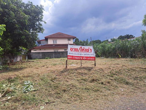 Call : 091-779-2579 Empty land, already filled, 98 sq.wa, Location Soi Saranakhom 29, Songprapa Road, Don Mueang, near Don Mueang Airport