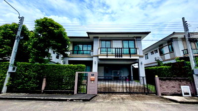 บ้านเดี่ยวให้เช่า : บ้านเดี่ยวให้เช่า  ภัสสร เพรสทีจ บ้านเดี่ยวให้เช่า  ภัสสร เพรสทีจ บางนา–สุวรรณภูมิ พร้อมเฟอร์ ( SPSEVE1389 )บางนา–สุวรรณภูมิ พร้อมเฟอร์ ( SPSEVE1389 )