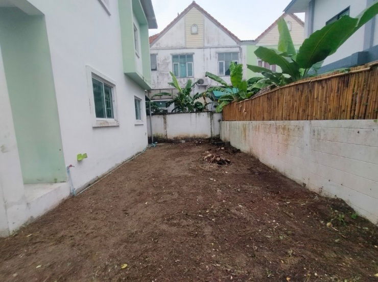 รูป ขายบ้านแฝด หมู่บ้านรัตนวรรณ 2 ลำลูกกา คลอง 4 - รูปที่ 2/9