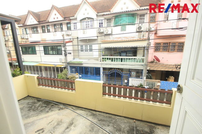 รูป ขายทาวน์เฮ้าส์เพชรเกษม112 หมู่บ้านสุชา 3ชั้น ต่อเติมแล้ว บ้านสภาพดี ใกล้ห้างเดอะมอลล์บางแค มหาวิทยาลัยธนบุรี ราคาถูกคุ้มค่าน่าลงทุน - รูปที่ 15/31