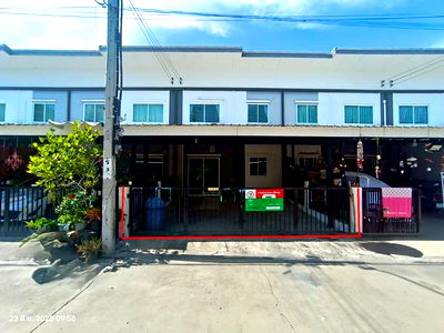 ทาวน์โฮม วิทยาลัยการอาชีพพระสมุทรเจดีย์ : ทาวน์เฮ้าส์ สำหรับขาย ไลโอ บลิสซ์ ประชาอุทิศ-สุขสวัสดิ์ ในคลองบางปลากด พระสมุทรเจดีย์ สมุทรปราการ