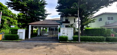 Houses for rent : for rent, 104.2 square wah Nirvana Icon Wongwaen-Rama 9 project