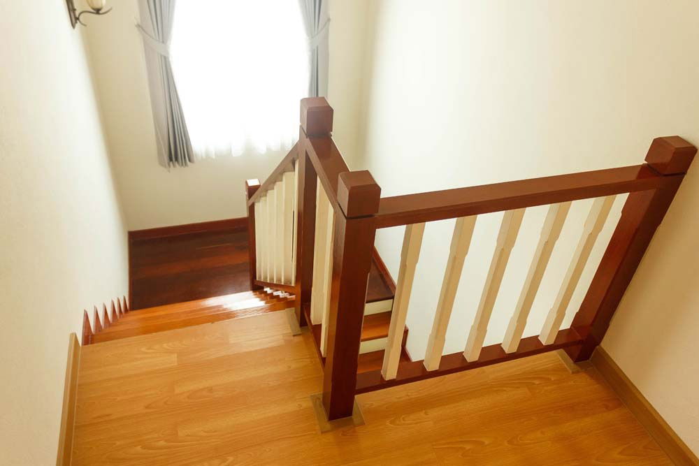 รูป ให้เช่าบ้านเดี่ยว 2 ชั้น มี 5 ห้องนอน 4 ห้องน้ำ 1 ห้องนั่งเล่น 1 ห้องอาหาร 1 ห้องครัว 1 ห้องเก็บของ จอดรถได้ 2 คัน พร้อมห้องแม่บ้าน - รูปที่ 12/35