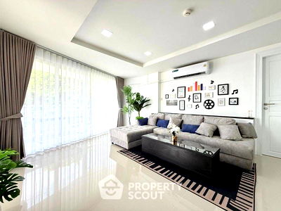 คอนโดให้เช่า : คอนโด 3-ห้องนอน ที่ รอยัล ฮิลล์ รีสอร์ท ใกล้ พัทยาใต้ (ID 2386714)