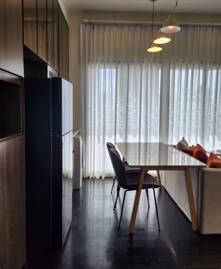 picture PARK ORIGIN                   THONGLOR  - 11/11