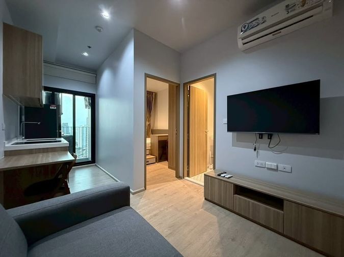 ให้เช่าคอนโด 1 ห้องนอน 24 ตร.ม. อัลติจูด ยูนิคอร์น สาทร - ท่าพระ
