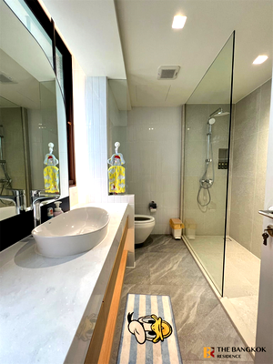 ขายคอนโด : ศุภาลัย เพลส สุขุมวิท 39  ขนของย้ายเข้าได้ทันที