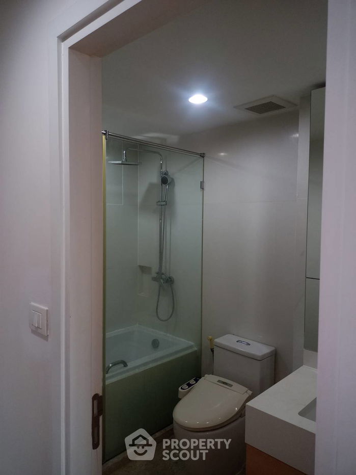 รูป คอนโด 1-ห้องนอน ที่ วินด์ สุขุมวิท 23 ใกล้ BTS อโศก (ID 2386158) - รูปที่ 7/8