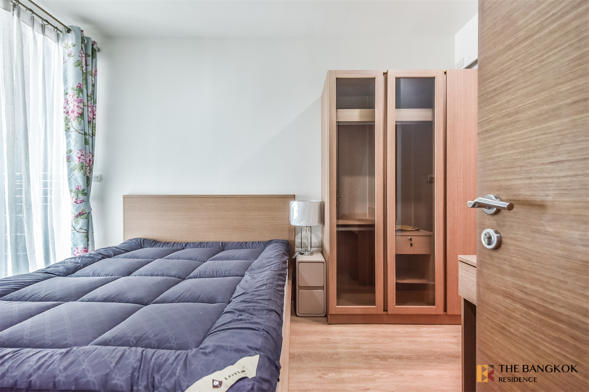 picture Popular units sell out fast Rhythm Phahol - Ari near BTS Sena Ruam - 7/10