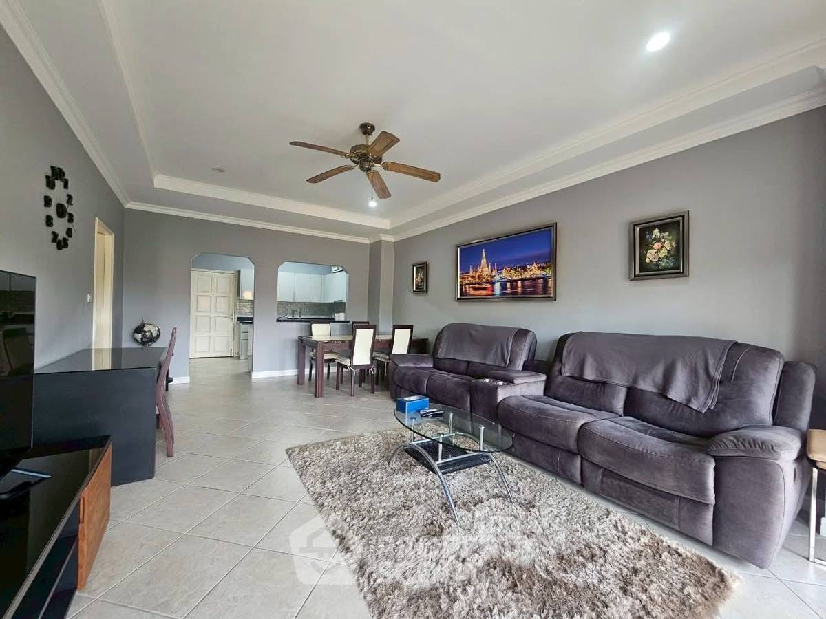 picture 1-BR Condo at View Talay Residence 2 Jomtein close to Jomtien Beach (ID 2388681) - 7/18