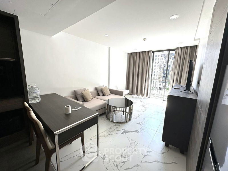 ขายคอนโด : คอนโด 1-ห้องนอน ที่ คลาส หลังสวน ใกล้ BTS ชิดลม (ID 2372142)