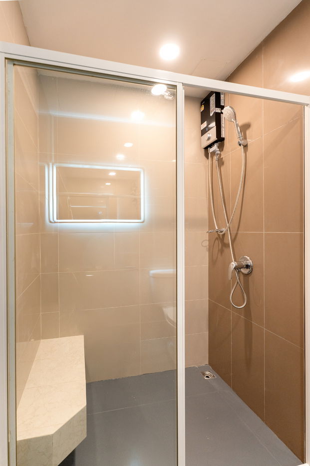 picture Owner Post Fully furnished, newly renovated condo for sale at Airlink Residence, near Suvarnabhumi Airport ð ready for immediate move-in! - 12/24