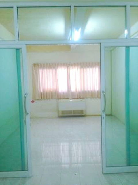 picture Central Rama3 2.2km. 3-story shophouse-rooftop Chan19-27 BTS Saint Louis Station 1.7km. for rent 21 - 2/8