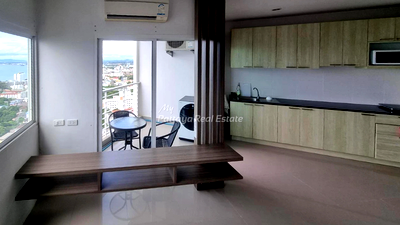 คอนโด ถนนพัทยา-นาเกลือ : 🛏️ 1 ห้องนอน - 🛁 2 ห้องน้ำ - 🏙️ Sea View - 🌏 ชื่อชาวต่างชาติ - 🏢 AD Hyatt WongAmat Pattaya - รหัส: AD14