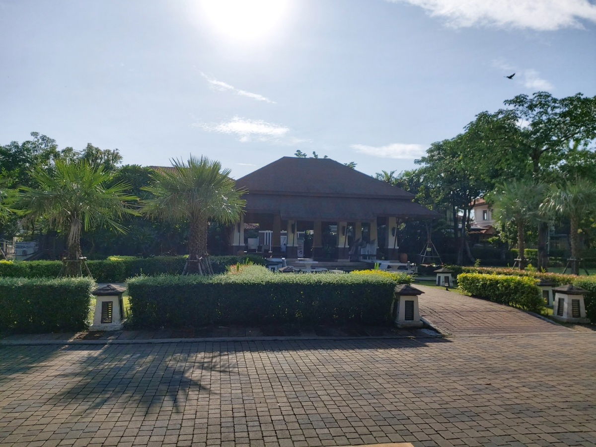 รูป ให้เช่า มบ.ศุภาลัย สุวรรณภูมิ ถ.อ่อนนุช-ลาดกระบัง 118ตร.วา 300ตร.เมตร 3นอน 3น้ำ - รูปที่ 25/28