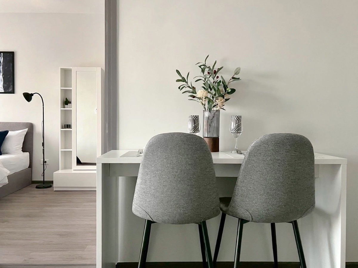 picture MN3103 Rich Point @ BTS Wutthakat - 9/15