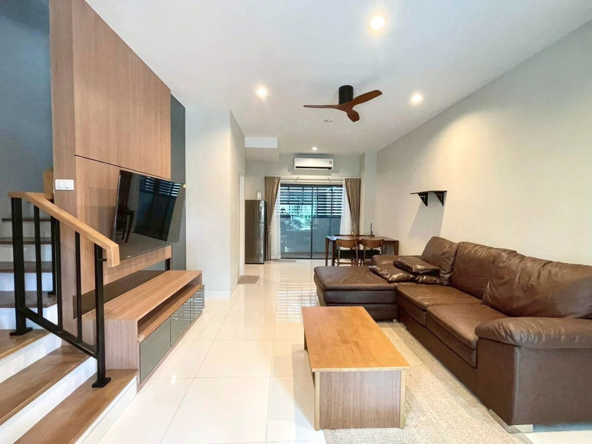 picture WS5314 [Rent] Baan Klang Muang Watcharapol - Sukhaphiban 5 💰 Rent 28,000 baht/month - 3/18