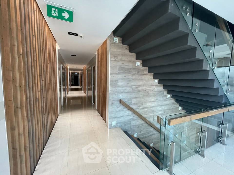 picture Studio Condo at Quad Sathon near BTS Saint Louis (ID 2372506) - 15/19